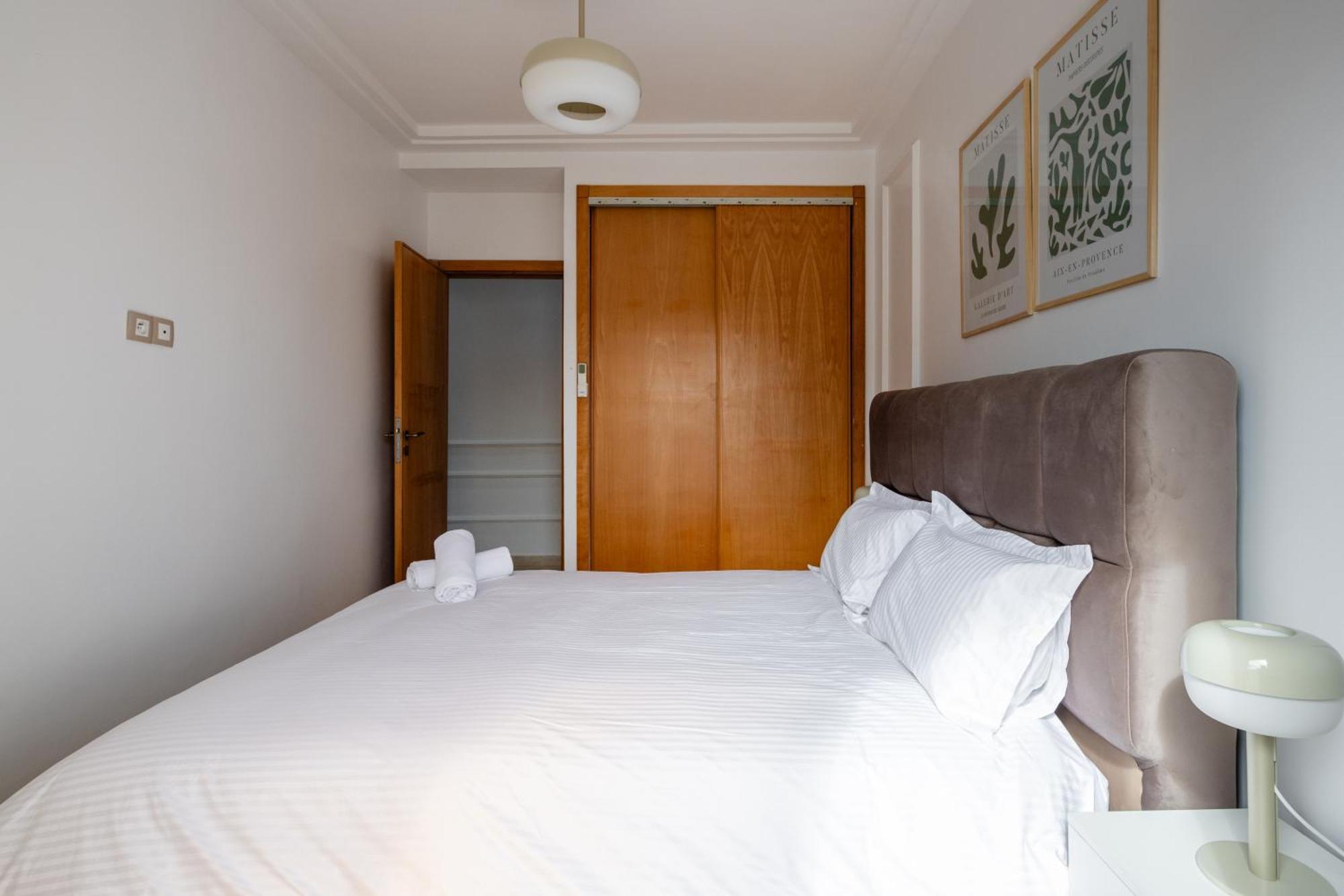 Tt Holidays-hassan Tower Apartment